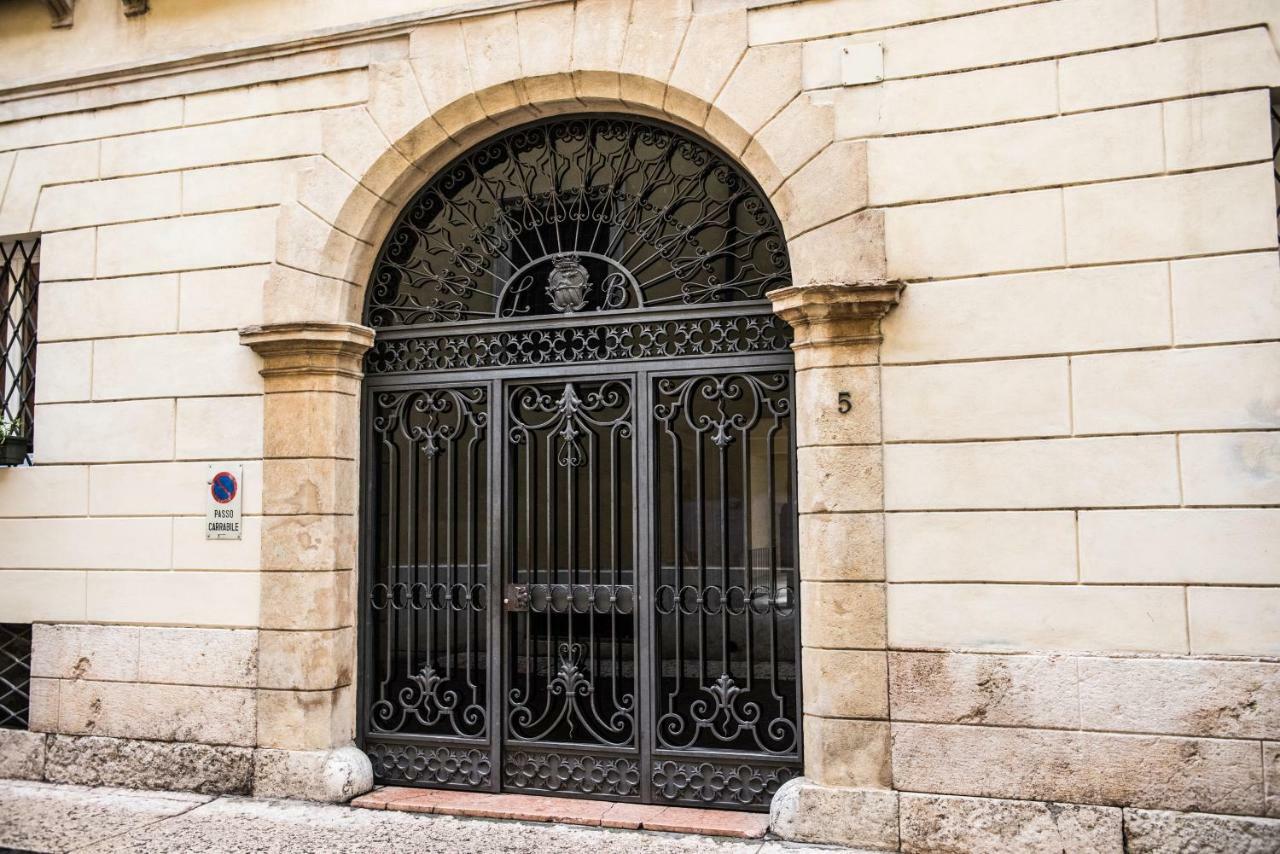 Atto Primo Studio Apartment Verona Exterior foto